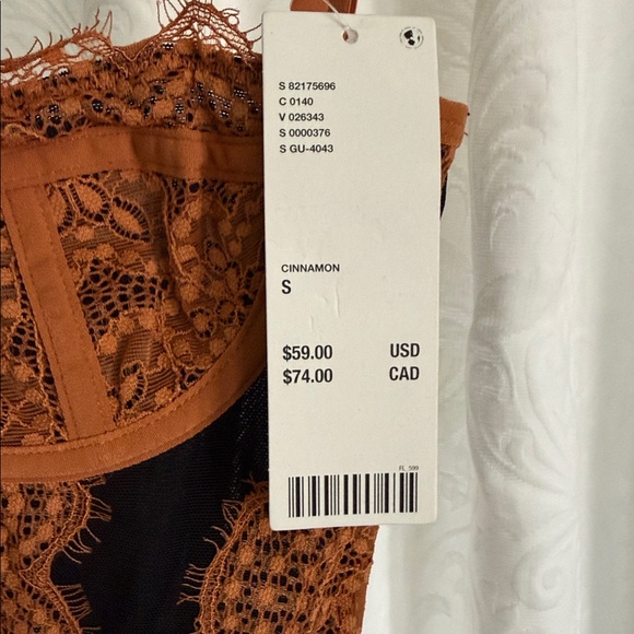 Urban Outfitters Cinnamon and Black Lace Bustier Top - Picture 4 of 6